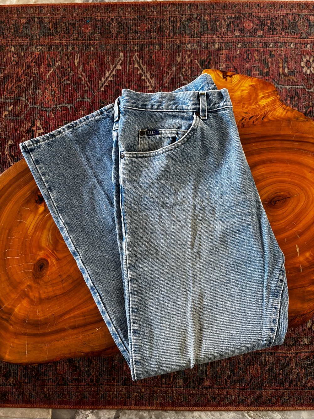 Vintage Lee Men’s Light Wash Straight-Leg Jeans Waist 33”